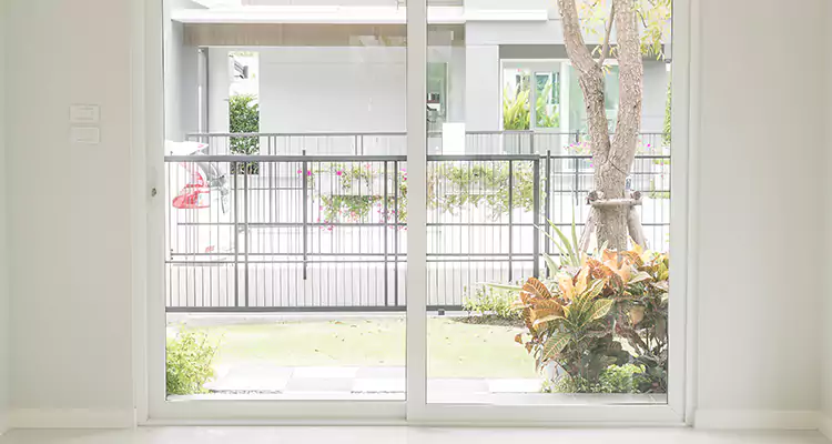 Balcony Screen Door Repair in Delray Beach, FL