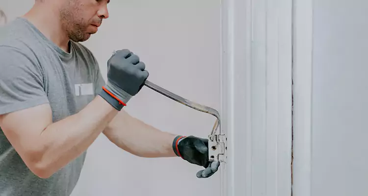Cracked Door Jamb Repair in Delray Beach, FL