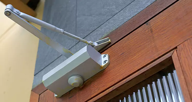 Automatic Door Opener Repair in Delray Beach, FL