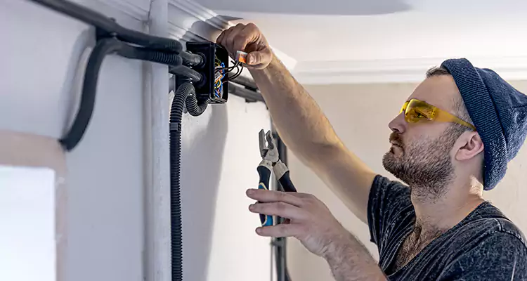 Garage Door Opener Cable Repair in Delray Beach, FL