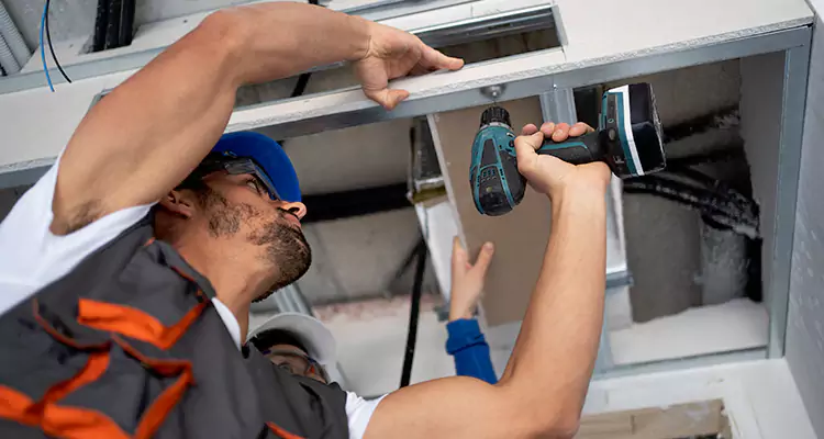 Emergency Overhead Door Repair in Delray Beach, FL