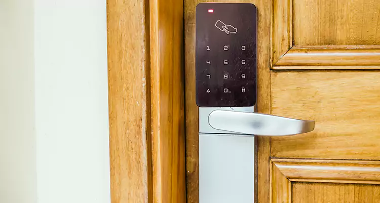 Keyless Hotel Door Locks Repair in Delray Beach, FL