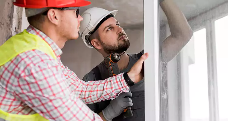 Sliding Patio Door Sticking? Expert Repair in Delray Beach, FL.