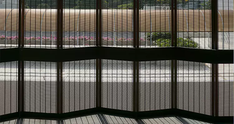 Front Screen Door Repair in Delray Beach, FL