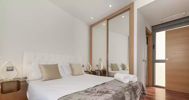 Sliding Wardrobe Door Mirror Replacement in Delray Beach, FL