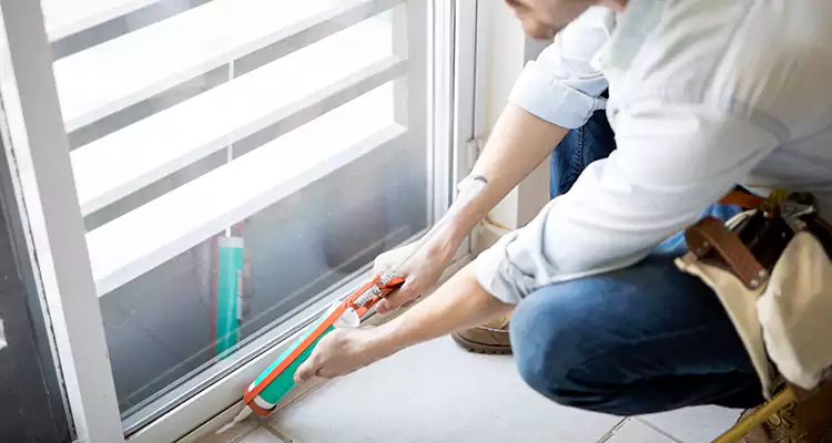 Dap Window Caulk Repair in Delray Beach, FL